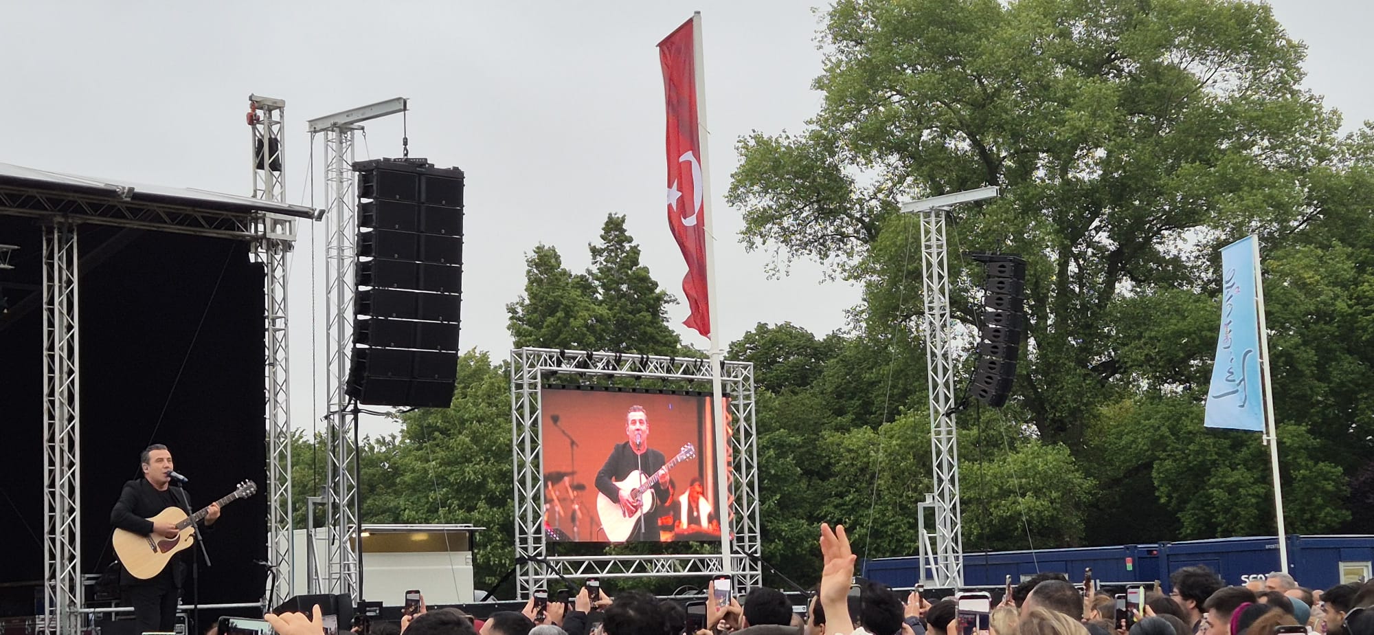 “Türk Kültürünün Avrupa’daki Kalbi: Zuiderpark Turquoise Festivali’yle Renklendi”