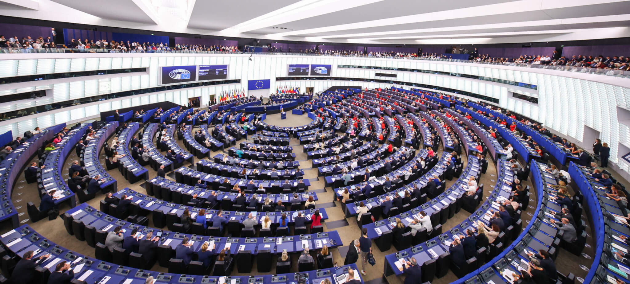 AP milletvekilleri, AB ile ABD arasındaki ticaret anlaşması sürecinin askıya alınması çağrısı yaptı