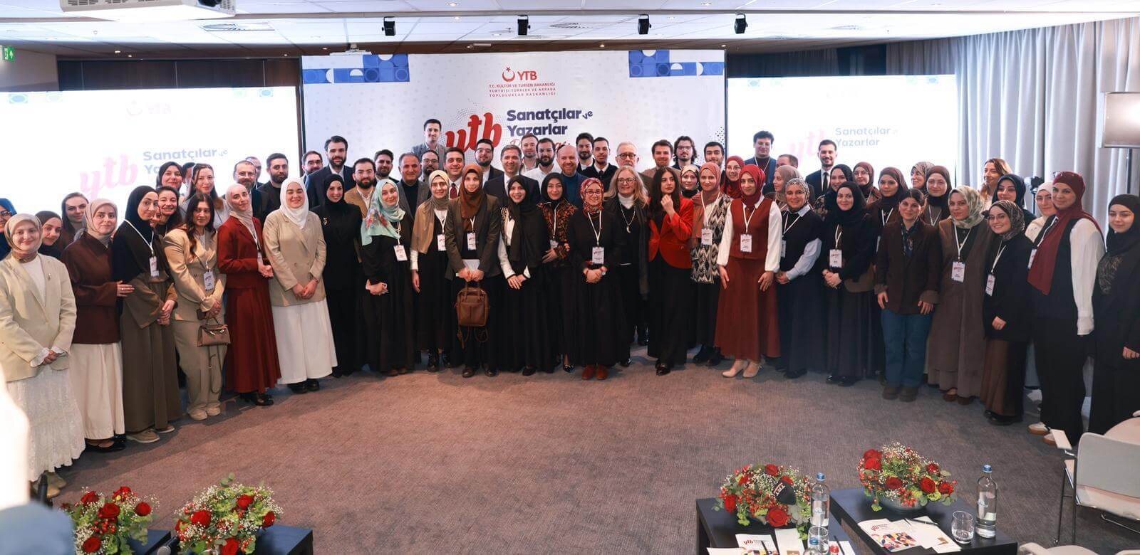 YTB Avrupa’daki Sanat Dünyasını Amsterdam’da Bir Araya Getirdi