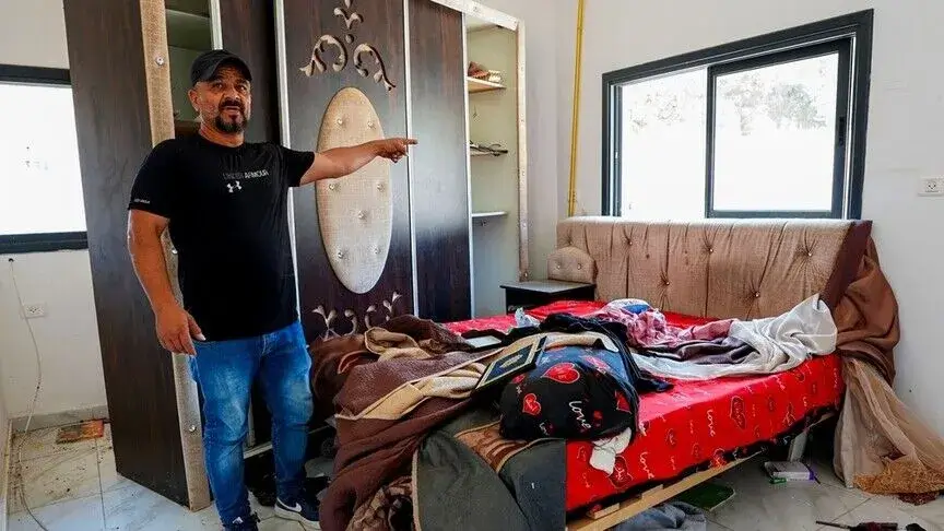 Gaspçı İsraillilerin Kusra’da evini kuşattığı Filistinli İbrahim Fevzi, uğradıkları saldırıları anlattı